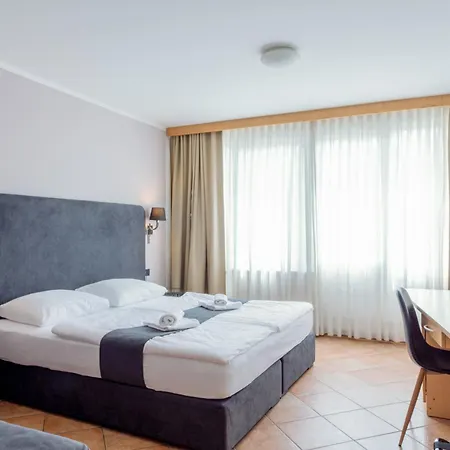 & Hotel