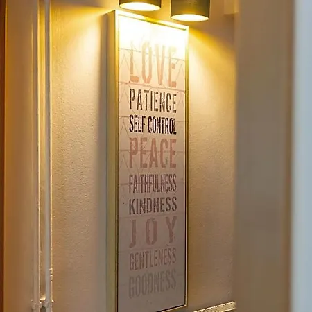 & Hotel 3*