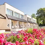 Hotel&camping 3*